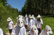 Dreh im Wald - die Zombie-Schafe sind unterwegs